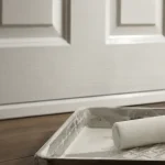 Rouleau en mousse pour quelle peinture, application peinture sur porte en bois